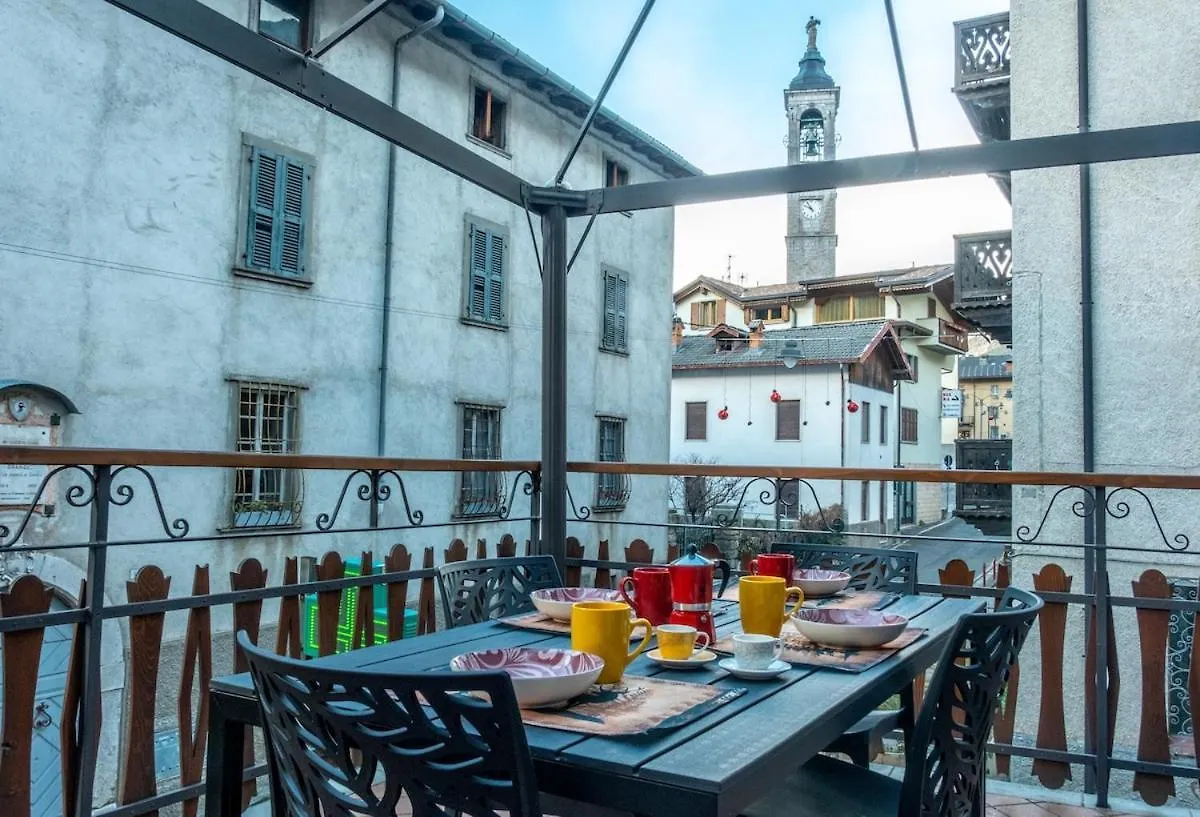 Happy Guest Apartments - Terrazza Alpina Vivione Schilpario 0*,  Italy